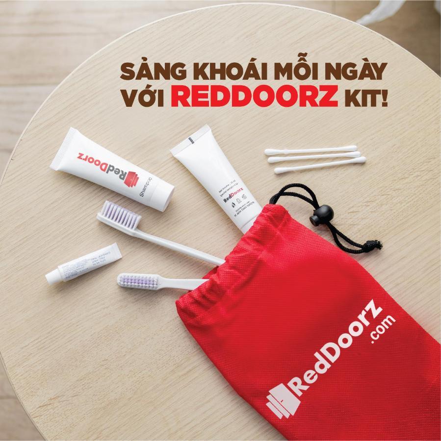 RedDoorz Plus gần Vincom Gò Vấp 3 TP. Hồ Chí Minh Ngoại thất bức ảnh