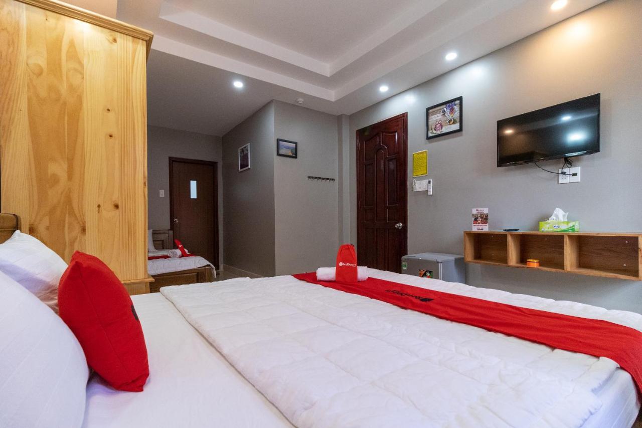 RedDoorz Plus gần Vincom Gò Vấp 3 TP. Hồ Chí Minh Ngoại thất bức ảnh